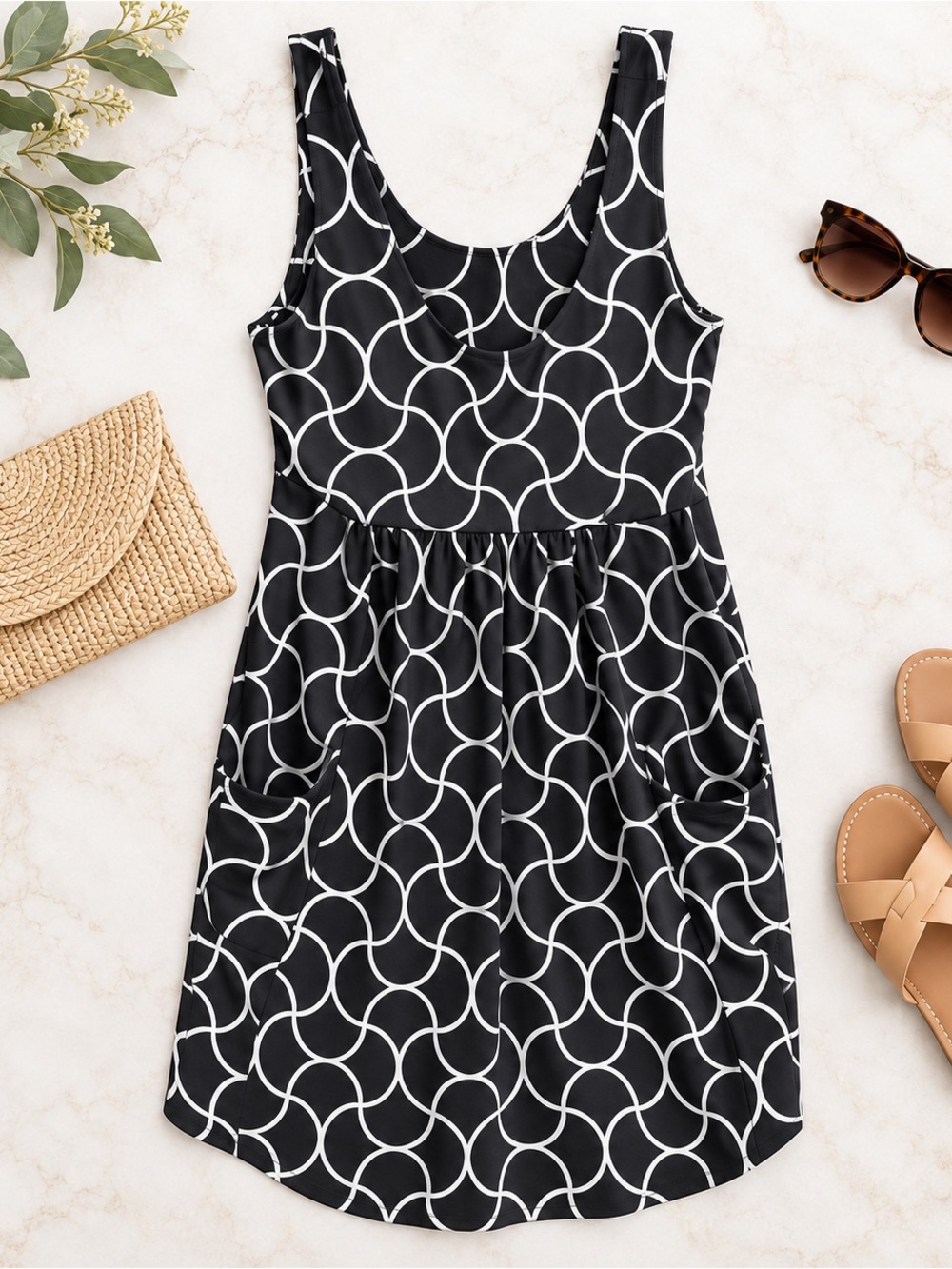 Saint Tropez Black & White Geometric Tank Dress with Pockets Small